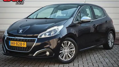 Blauw Gebruikt 2015 Peugeot 208 Hatchback | € 6.980 (Eerlijke prijs)