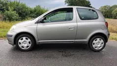 Gebruikt 2005 Toyota Yaris Hatchback | € 2.250 (Eerlijke prijs)