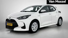 Gebruikt 2021 Toyota Yaris Hybrid Active Hatchback | € 19.940 (Eerlijke prijs)