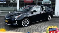 Zwart Gebruikt 2016 Toyota Prius Hatchback | € 13.950 (Eerlijke prijs)