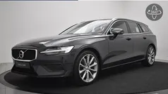 Grijs Gebruikt 2019 Volvo V60 Momentum Stationwagen | € 29.495 (Eerlijke prijs)