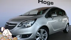 Grijs, metallic lak Gebruikt 2016 Opel Meriva MPV | € 9.940 (Eerlijke prijs)