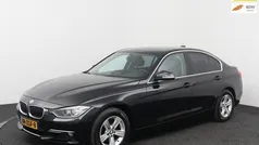 Zwart Gebruikt 2012 BMW 320 Executive Sedan | € 8.500 (Eerlijke prijs)