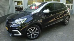 Zwart Gebruikt 2018 Renault Captur Version S SUV | € 16.900 (Eerlijke prijs)
