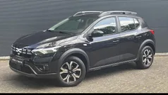 Gebruikt 2024 Dacia Sandero Stepway Hatchback | € 18.880 (Eerlijke prijs)