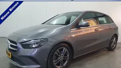 Grijs Gebruikt 2020 Mercedes B180 Advantage MPV | € 24.995 (Goede deal)