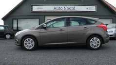 Bruin Gebruikt 2014 Ford Focus Ambiente Hatchback | € 1.920 (Goede deal)