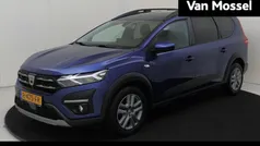 Blauw Gebruikt 2022 Dacia Jogger Comfort MPV | € 19.735 (Goede deal)