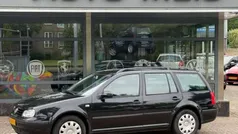 Zwart Gebruikt 2001 VW Golf IV Stationwagen | € 995 (Eerlijke prijs)