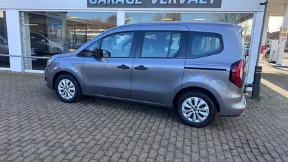 Occasion 2022 Renault Kangoo MPV | € 21.950 (Goede deal)