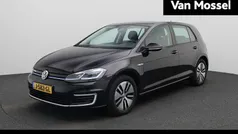 Zwart Gebruikt 2020 VW e-Golf Hatchback | € 14.400 (Eerlijke prijs)