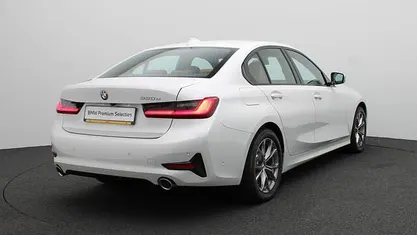 Occasion BMW 330 Executive 291 PK (214 kW) 2020 Wit Sedan