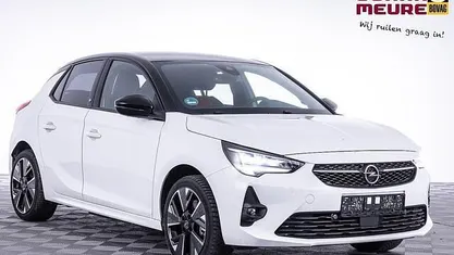 Occasion Opel Corsa-e GS Line 114 kW (156 PK) 2023 Wit Hatchback