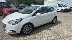 Wit Gebruikt 2018 Opel Corsa Edition Hatchback | € 9.440 (Eerlijke prijs)