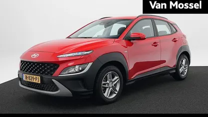 Rood Occasion 2021 Hyundai Kona Comfort SUV | € 16.440 (Eerlijke prijs)