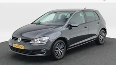 Zwart Gebruikt 2017 VW Golf VII Allstar Hatchback | € 15.850 (Eerlijke prijs)