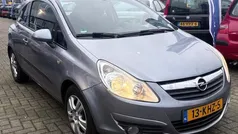 Gebruikt 2009 Opel Corsa Enjoy Hatchback | € 1.899 (Goede deal)