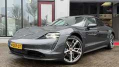 Grijs Gebruikt 2021 Porsche Taycan Chrono Sedan | € 52.950 (Goede deal)