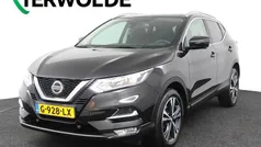 Zwart Gebruikt 2019 Nissan Qashqai N-Connecta SUV | € 22.840 (Eerlijke prijs)