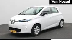 Wit Gebruikt 2019 Renault Zoe Life Hatchback | € 10.940 (Eerlijke prijs)