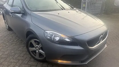 Gebruikt 2017 Volvo V40 Hatchback | € 6.450 (Super prijs)