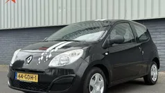 Zwart Gebruikt 2008 Renault Twingo Authentique Hatchback | € 2.450 (Eerlijke prijs)
