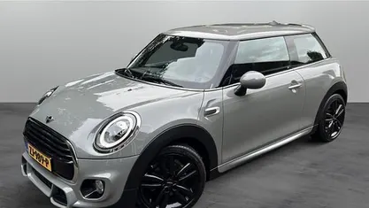 Gebruikt 2019 Mini John Cooper Works Hatchback | € 17.750 (Eerlijke prijs)