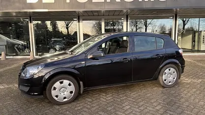 Occasion 2004 Opel Astra Enjoy Hatchback | € 1.950 (Eerlijke prijs)