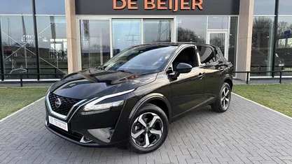 Zwart Occasion 2022 Nissan Qashqai SUV | € 27.645 (Eerlijke prijs)