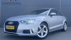 Grijs Gebruikt 2020 Audi A3 Basis Sedan | € 22.945 (Super prijs)
