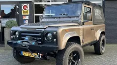 Bruin Gebruikt 1986 Land Rover Defender SUV | € 44.995