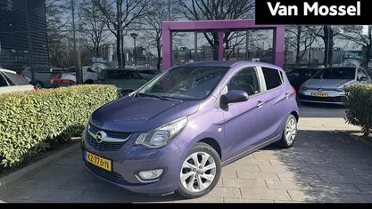 Occasion Opel Karl Innovation 75 PK (55 kW) 2016 Paars Hatchback