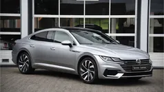 Grijs, metallic lak Gebruikt 2019 VW Arteon Business Sedan | € 23.450 (Goede deal)
