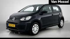 Gebruikt 2021 VW up! Hatchback | € 10.900 (Eerlijke prijs)