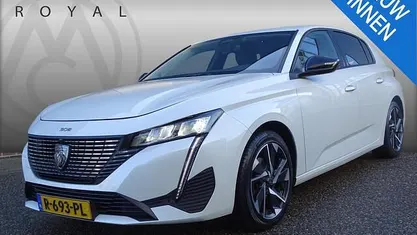 Gebruikt 2022 Peugeot 308 Allure Hatchback | € 20.995 (Eerlijke prijs)