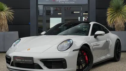 Grijs (metallic) Gebruikt 2022 Porsche 911 Carrera GTS Coupé | € 174.950 (Goede deal)