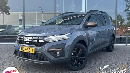 Gebruikt 2025 Dacia Jogger Extreme MPV | € 28.935 (Eerlijke prijs)
