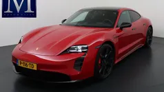 Rood Gebruikt 2022 Porsche Taycan GTS Sedan | € 75.899 (Eerlijke prijs)