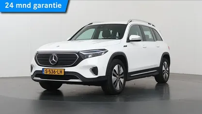 Wit Gebruikt 2022 Mercedes EQB300 Luxury SUV | € 34.850 (Eerlijke prijs)