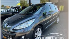 Grijs, metallic lak Gebruikt 2009 Peugeot 207 Stationwagen | € 2.799 (Eerlijke prijs)