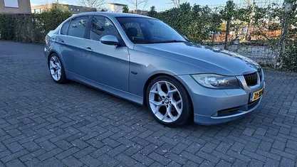 Gebruikt 2007 BMW 325 Executive Sedan | € 3.950 (Eerlijke prijs)