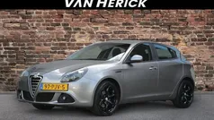 Gebruikt 2011 Alfa Romeo Giulietta Distinctive Hatchback | € 8.445 (Eerlijke prijs)