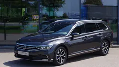 Grijs, metallic lak Gebruikt 2022 VW Passat GTE Stationwagen | € 25.900 (Eerlijke prijs)