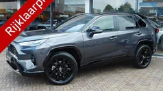 Grijs Gebruikt 2024 Toyota RAV4 Hybrid SUV | € 45.900 (Eerlijke prijs)