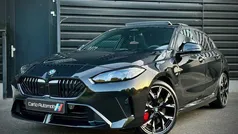 Zwart / black sapphire metallic (475) Gebruikt 2024 BMW 120 M Sport Hatchback | € 43.950 (Eerlijke prijs)