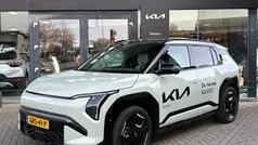 Groen Gebruikt 2024 Kia EV3 2 SUV | € 44.940 (Eerlijke prijs)