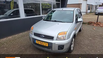 Grijs Occasion 2011 Ford Fusion Futura MPV | € 1.150 (Eerlijke prijs)