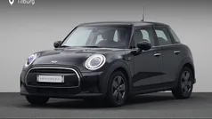 Gebruikt 2023 Mini Cooper Classic Hatchback | € 26.880 (Eerlijke prijs)