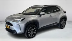 Grijs Gebruikt 2024 Toyota Yaris Cross SUV | € 30.900 (Eerlijke prijs)