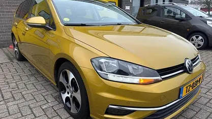 Occasion 2018 VW Golf VII Comfortline Stationwagen | € 12.200 (Goede deal)